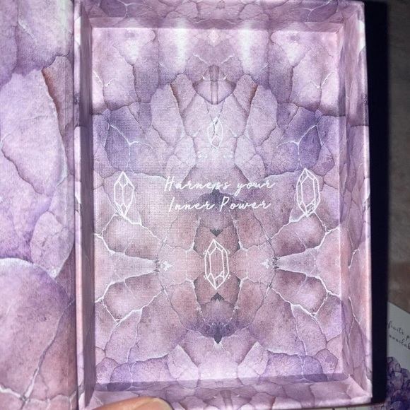 St. Soleil "Earth Crystal Spirit" Oracle Deck- NO LONGER AVAILABLE ON WEBSITE - Picture 3 of 5